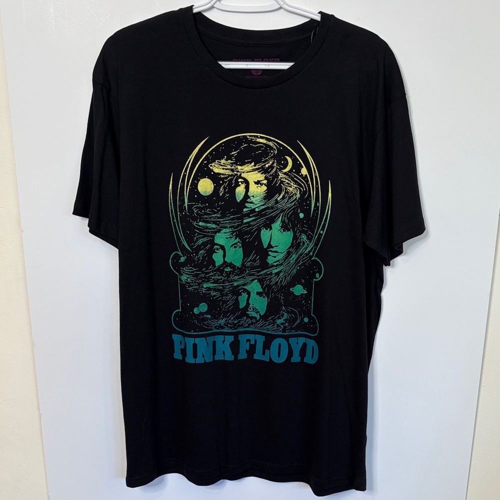 Pink Floyd Black Tee with Psychedelic Design
